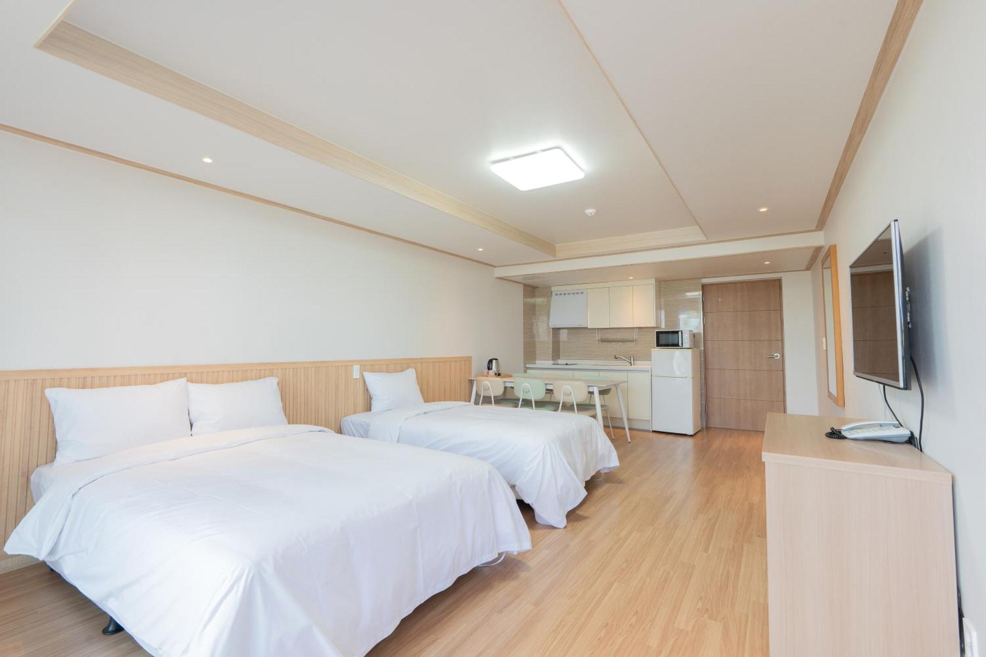 Ocean Palade Hotel Csedzsu Kültér fotó