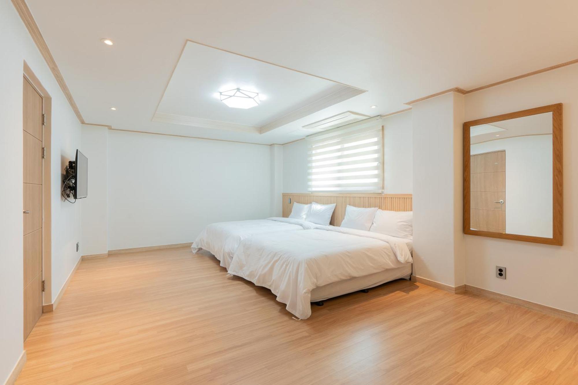 Ocean Palade Hotel Csedzsu Kültér fotó