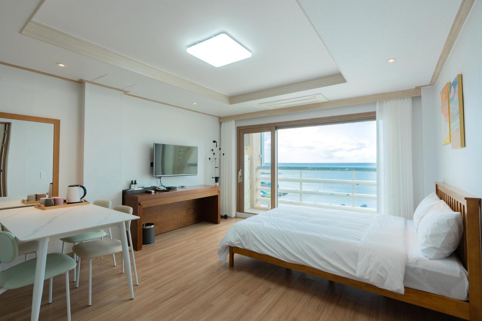 Ocean Palade Hotel Csedzsu Kültér fotó