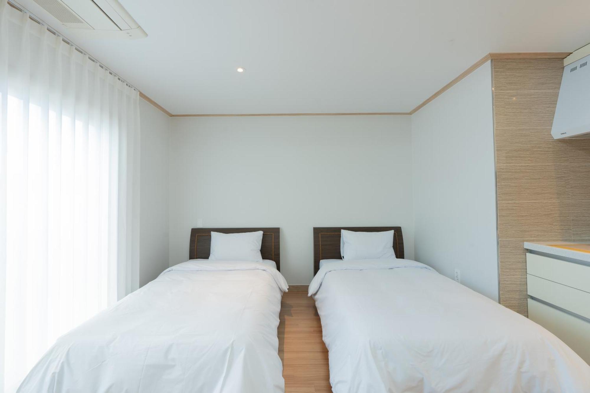 Ocean Palade Hotel Csedzsu Kültér fotó